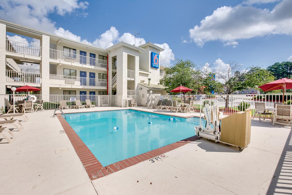 Motel 6-Columbus, OH - West Exterior foto